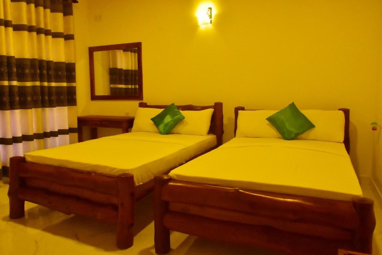 Wild Heaven Udawalawe Hotel Buitenkant foto