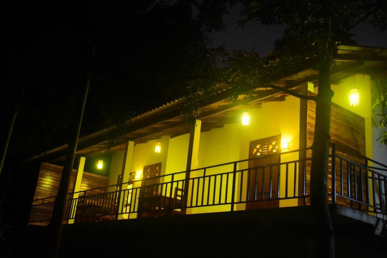 Wild Heaven Udawalawe Hotel Buitenkant foto