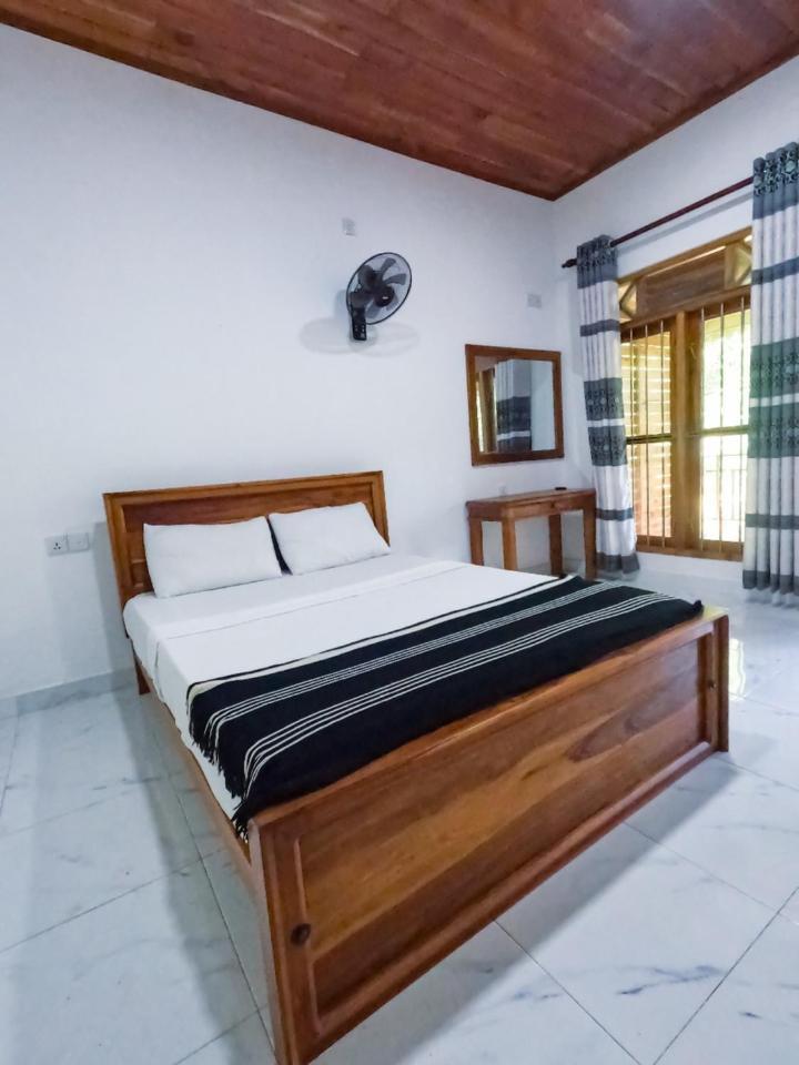 Wild Heaven Udawalawe Hotel Buitenkant foto