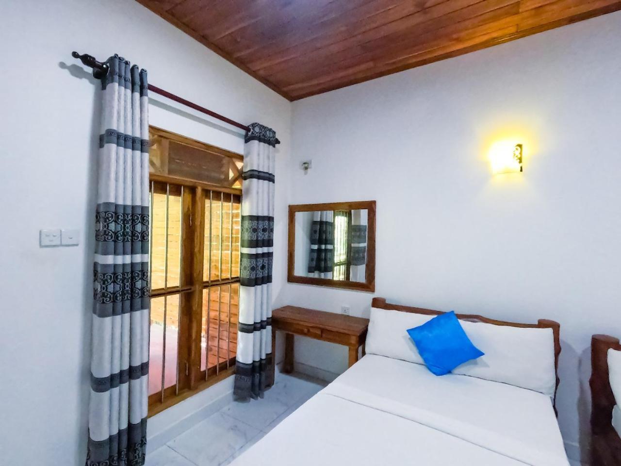 Wild Heaven Udawalawe Hotel Buitenkant foto